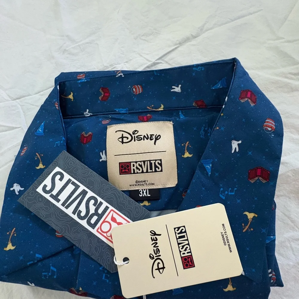 Women’s 3XL Disney RSVLTS Sorcerer Mickey 95th Anniversary Button Down - Picture 1 of 7